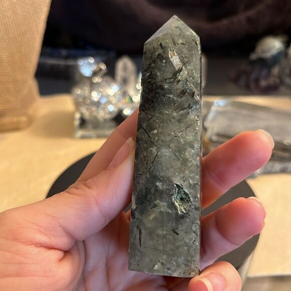 Prehinite with Epidote crystal tower for dreams - Picture 2 of 5
